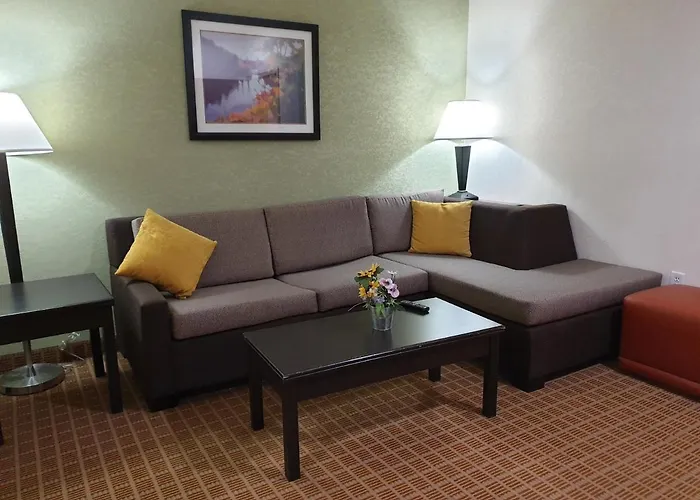 Hawthorn Extended Stay By Wyndham Kingsland